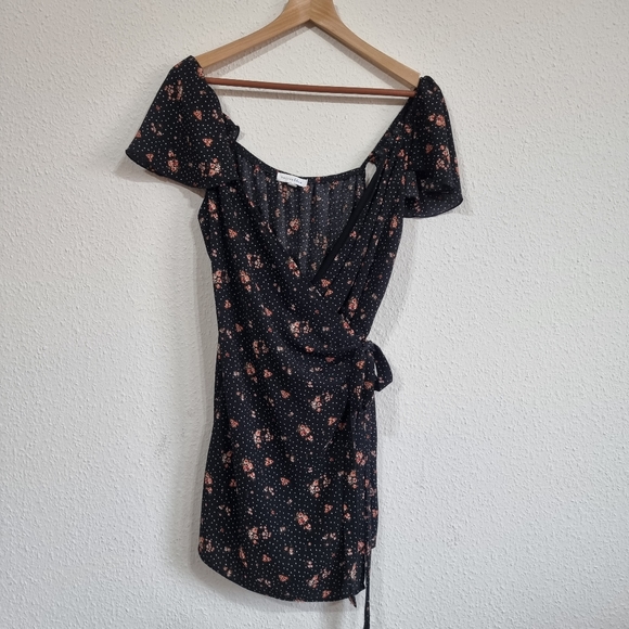 Women's Black Floral Bailey Blue Wrap Tie Dress with flowy cap sleeves - Picture 2 of 5